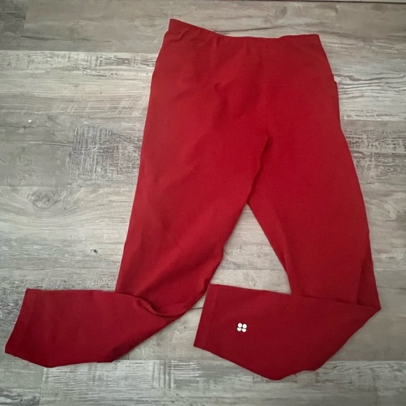 EUC Sweaty Betty Power 7/8 Workout Leggings Cardinal Red Size Small - Picture 3 of 6